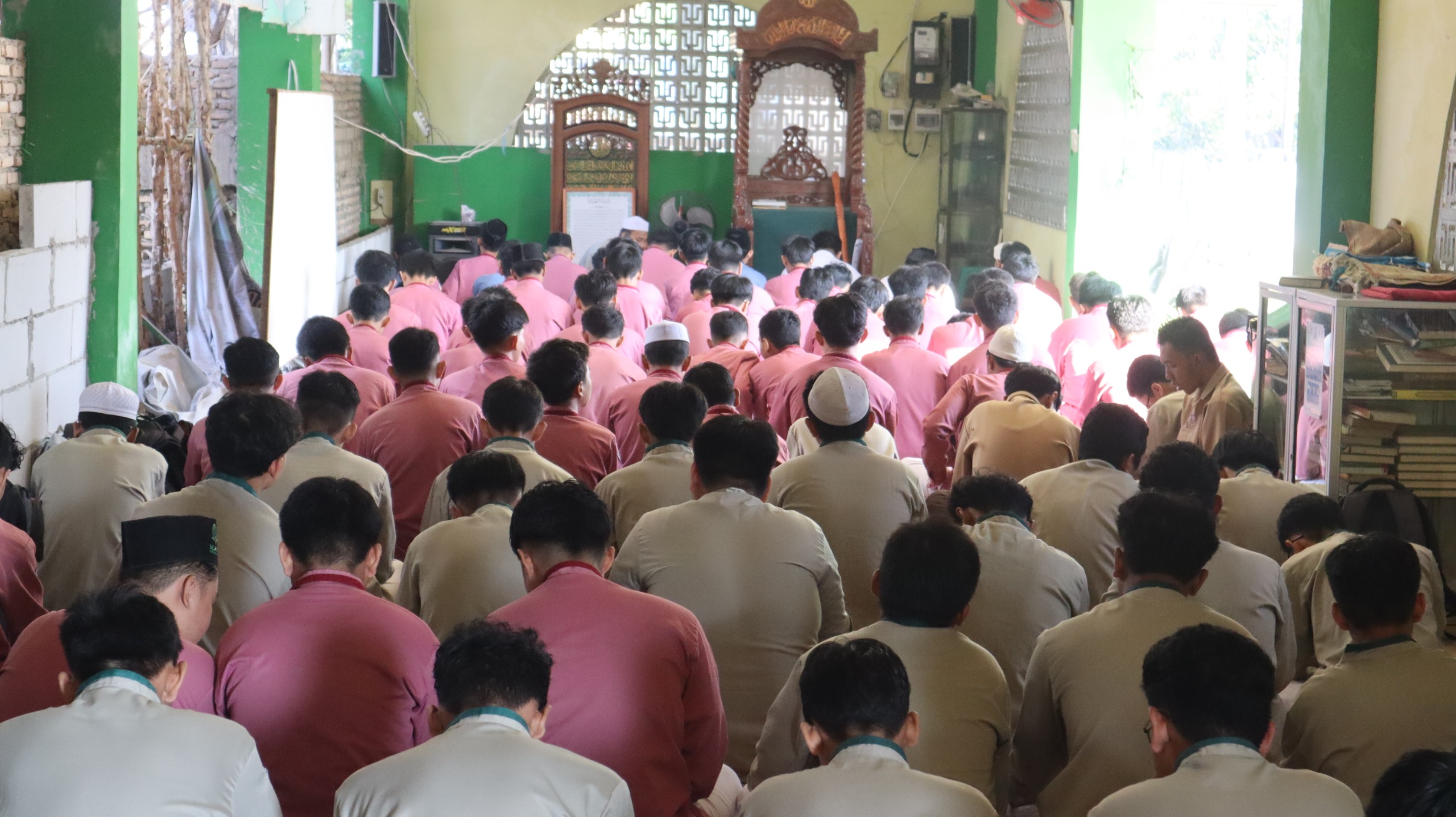 Perkuat Tradisi Religius, MAN 2 Kota Banjarmasin Laksanakan Amaliah Arba Mustamir