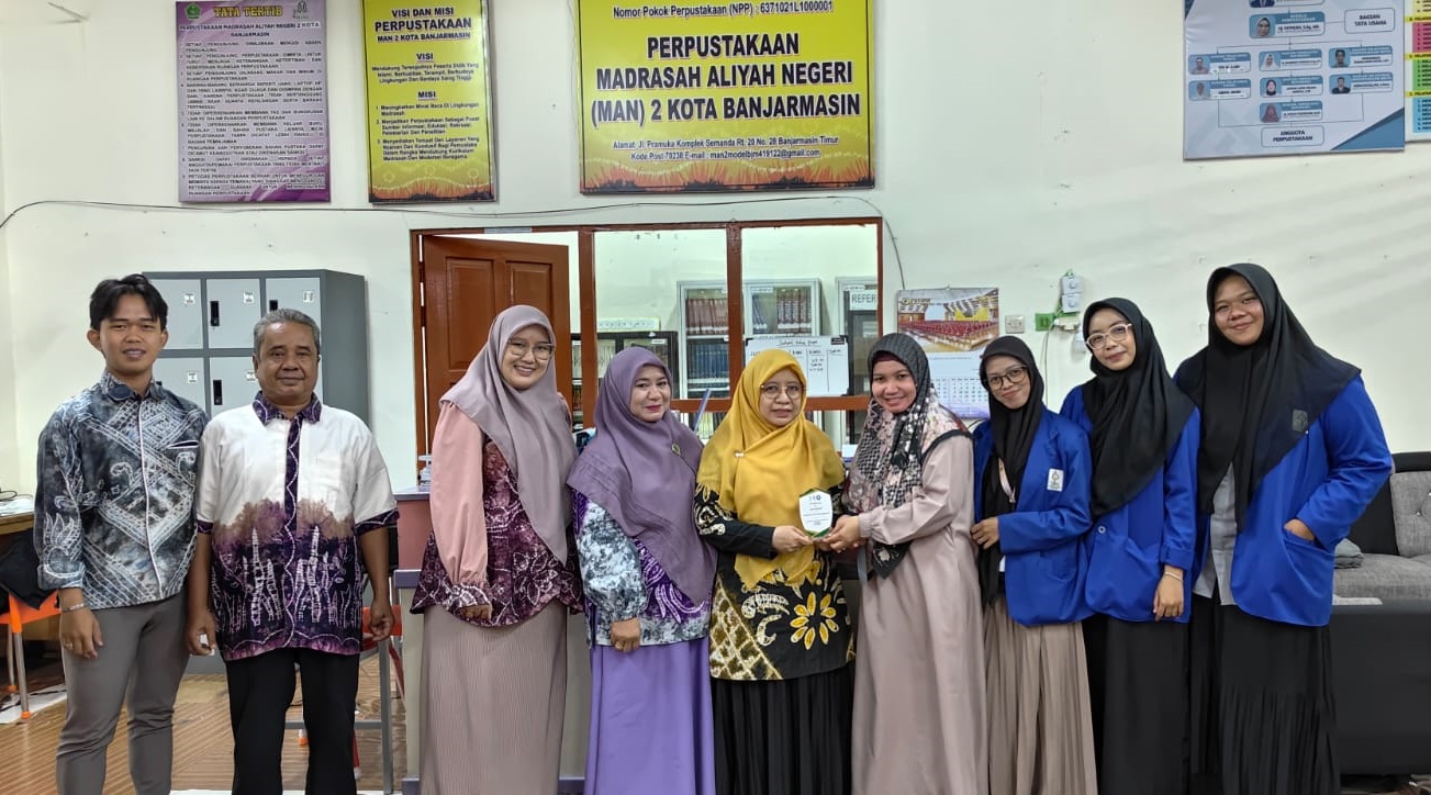 Tiga Mahasiswa UIN Antasari Tuntaskan PKL di Perpustakaan MAN 2 Kota Banjarmasin