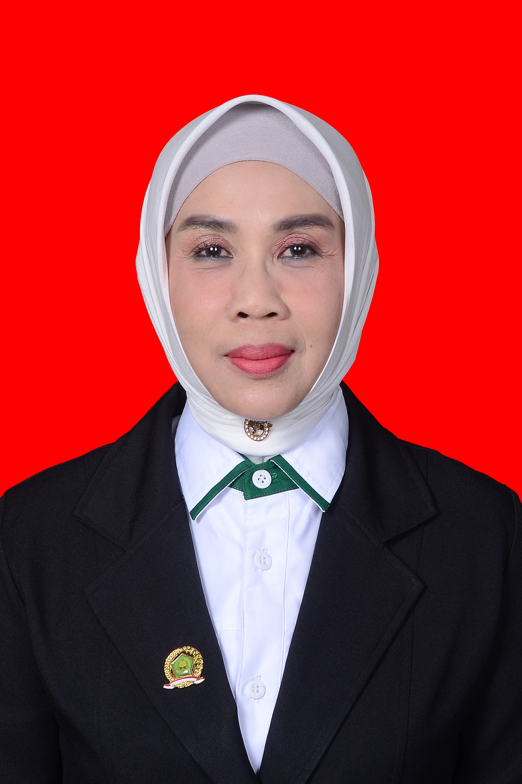 Hj. Khairunnisawati, M.Pd
